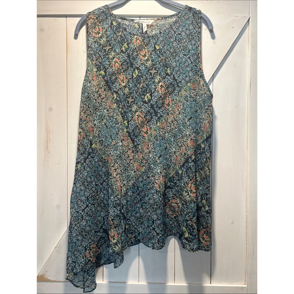 BCBGeneration Floral Print Blouse Lightweight Asymmetrical Hem Large Sheer